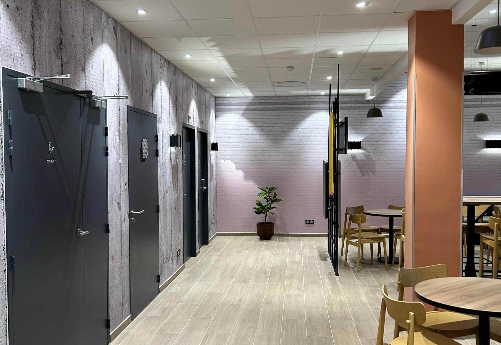 B&B Hotel Cergy Saint-Christophe Gare 외부 사진