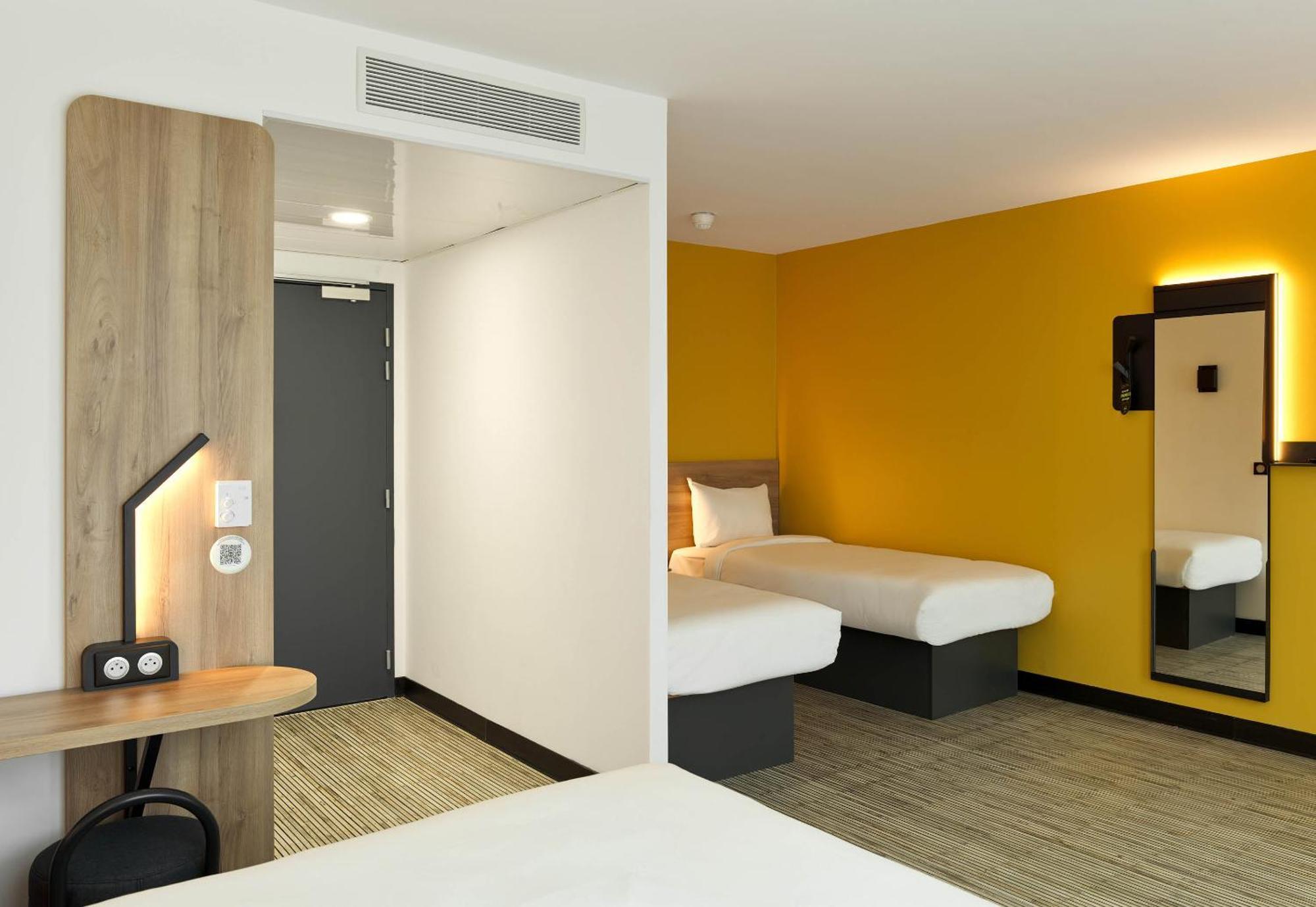 B&B Hotel Cergy Saint-Christophe Gare 외부 사진