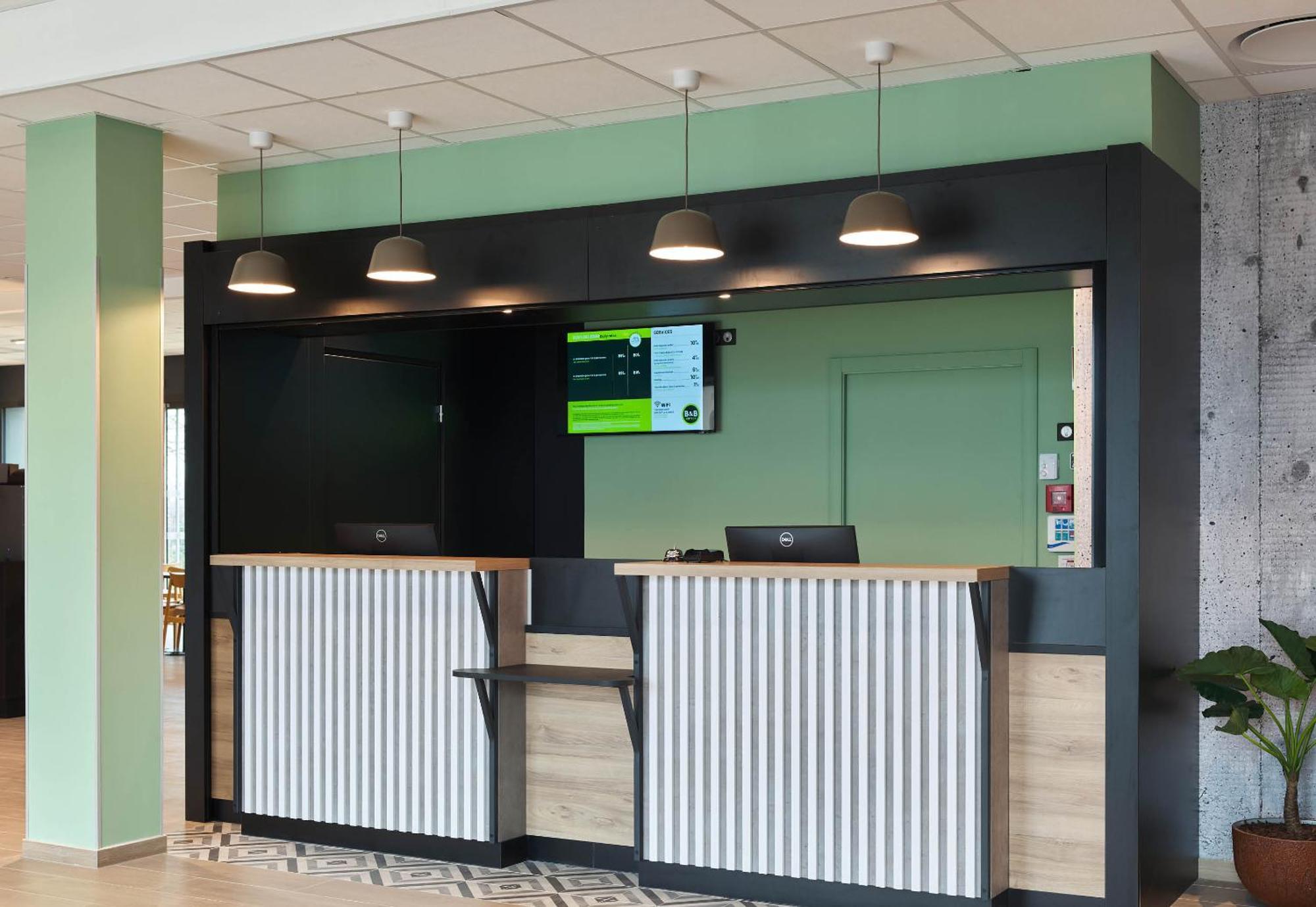 B&B Hotel Cergy Saint-Christophe Gare 외부 사진